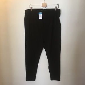 Plus size leggings - NWT - 3x -Black